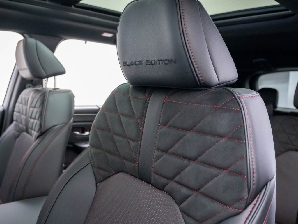 New 2026 Honda Pilot Black Edition image 20