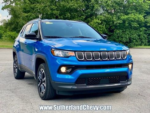 Used 2022 Jeep Compass Limited AWD/4WD image 9