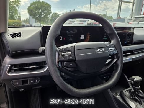 Used 2025 Kia K4 FWD image 10