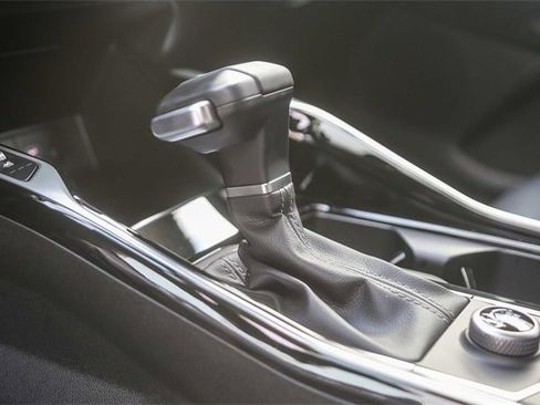 Certified 2025 Kia Sorento SX image 24