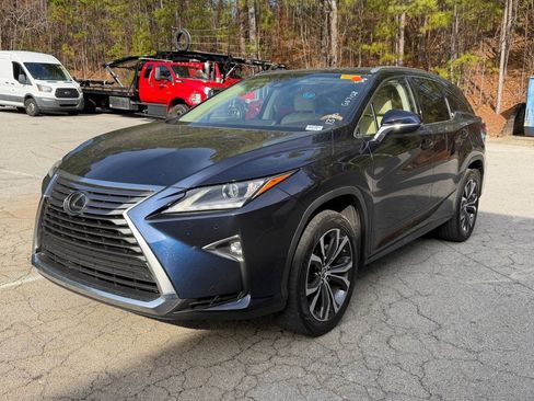 Used 2018 Lexus RX 350L FWD image 3