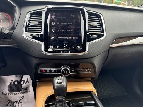 Used 2017 Volvo XC90 T6 Momentum w/ Vision Package image 24