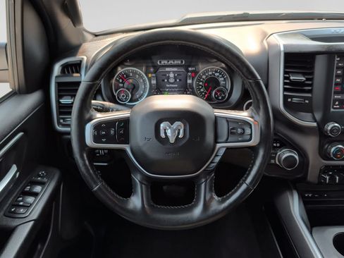 Used 2019 RAM 1500 Big Horn AWD/4WD image 11