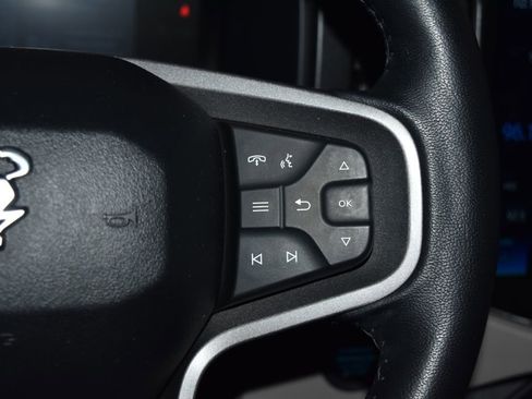 Used 2022 Ford Bronco Wildtrak image 9