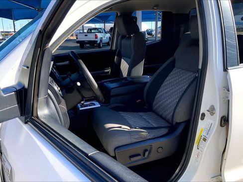 Used 2019 Toyota Tundra SR5 image 7