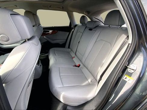 Used 2023 Audi A4 2.0T allroad Prestige image 18