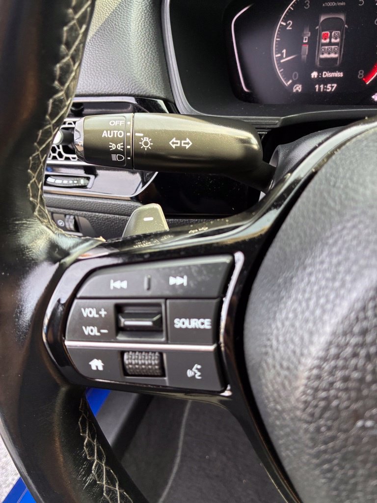 Used 2023 Honda Civic Sport image 28