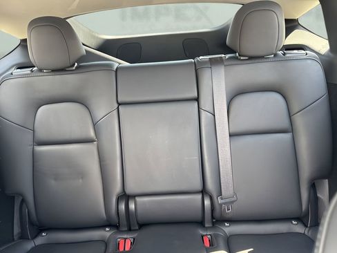 Used 2023 Tesla Model Y Long Range image 12