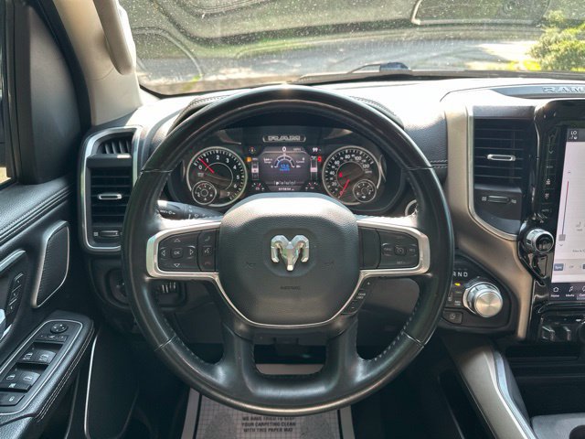 Used 2022 RAM 1500 Laramie AWD/4WD image 12
