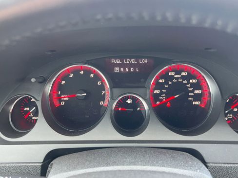 Used 2012 GMC Acadia SLT image 28