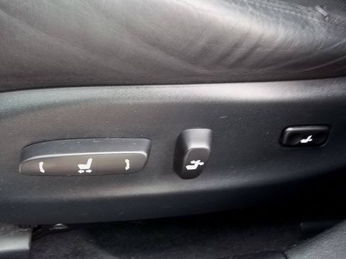 Used 2006 Lexus IS 350 RWD image 13