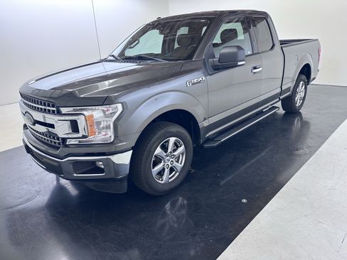 Used 2018 Ford F150 XLT w/ Equipment Group 301A Mid RWD image 10