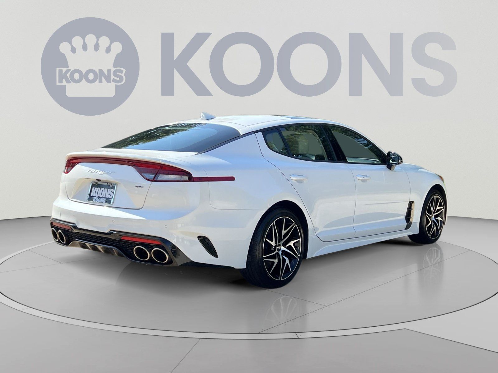 Used 2023 Kia Stinger GT-Line w/ Sun & Sound Package AWD/4WD image 13
