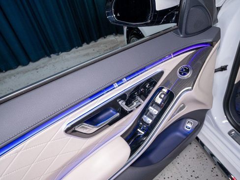 New 2025 Mercedes-Benz S 580 4MATIC Sedan image 10