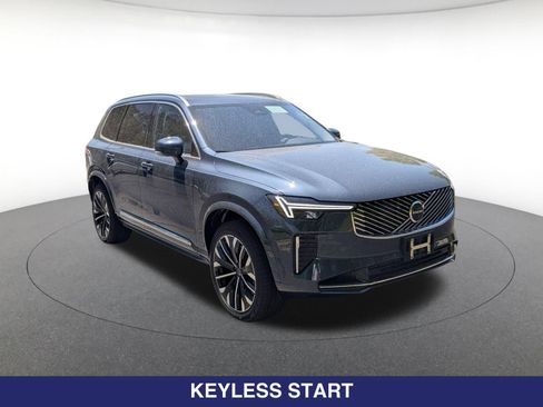 New 2026 Volvo XC90 T8 Plus w/ Protection Package Premier AWD/4WD image 3