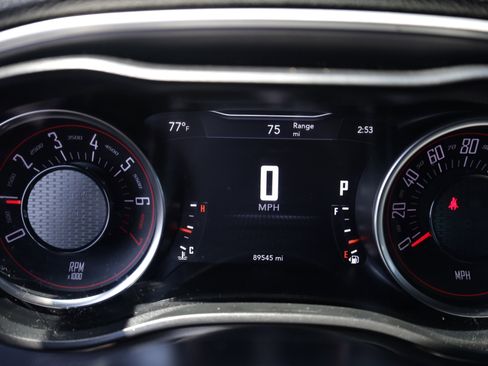 Used 2019 Dodge Challenger SXT RWD image 14