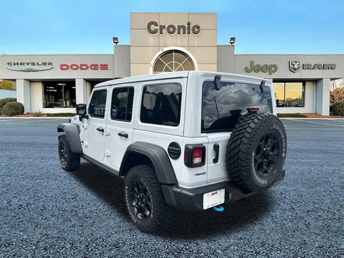 Used 2023 Jeep Wrangler Unlimited w/ Sun & Screen Package AWD/4WD image 5