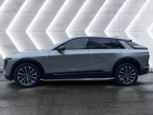 New 2026 Cadillac Lyriq Sport image 3