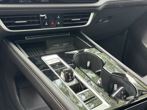 New 2026 Volkswagen Atlas SE AWD/4WD image 11