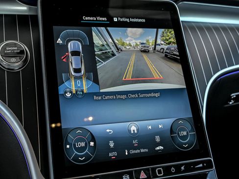 Certified 2026 Mercedes-Benz CLE 300 4MATIC Coupe image 17