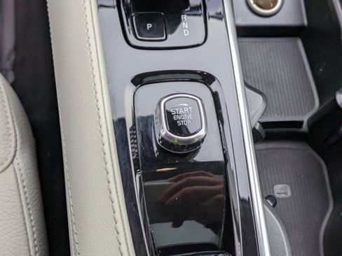 Certified 2023 Volvo XC90 B6 Plus w/ Protection Package Premier image 19