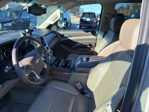 Used 2015 Chevrolet Tahoe LTZ image 9