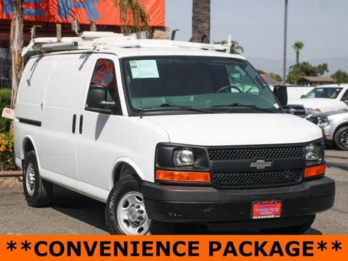 Used 2014 Chevrolet Express 2500 image 2
