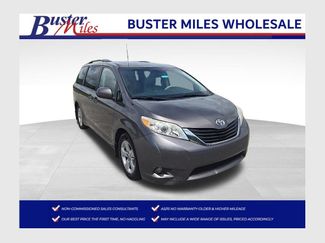 Used 2014 Toyota Sienna LE FWD video 1