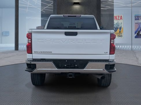 Used 2024 Chevrolet Silverado 2500 LT image 5
