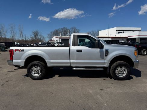 Used 2017 Ford F250 XL w/ XL Value Package image 6