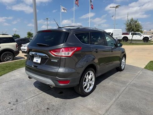 Used 2015 Ford Escape Titanium w/ Equipment Group 301A image 6