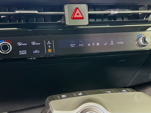 Used 2024 Kia EV6 Wind w/ Wind Technology Package RWD image 24