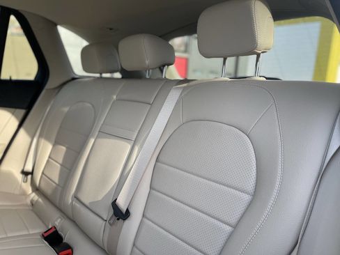 Used 2020 Mercedes-Benz GLC 350e 4MATIC w/ Parking Assistance Package image 22