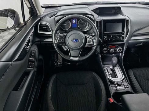 Used 2019 Subaru Forester Premium image 20