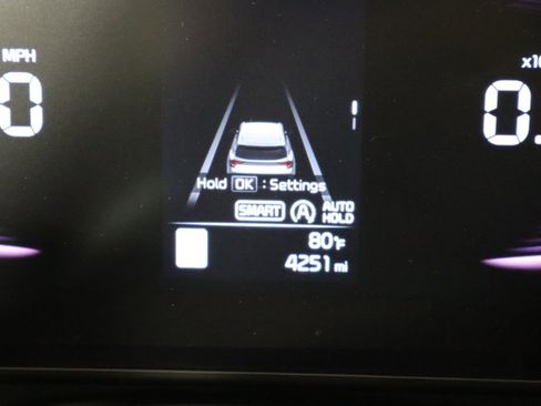 Used 2025 Kia Sportage EX w/ Premium Package FWD image 42