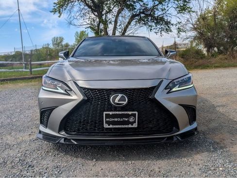 Used 2019 Lexus ES 350 F Sport FWD image 2