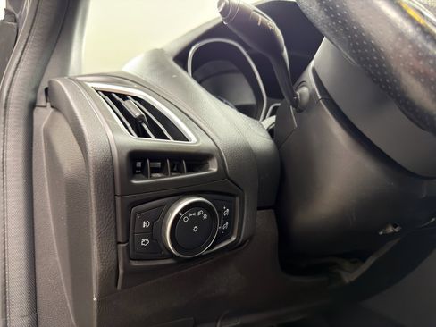 Used 2016 Ford Focus RS image 16