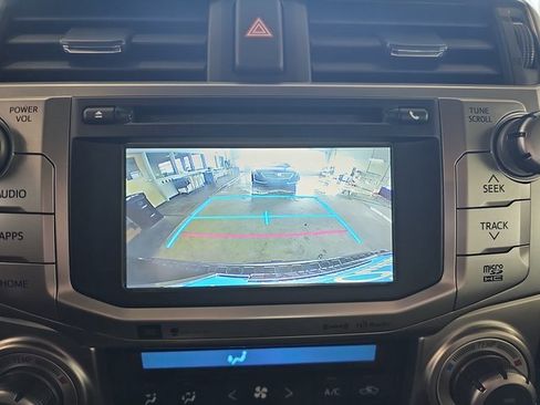 Used 2016 Toyota 4Runner Limited image 24