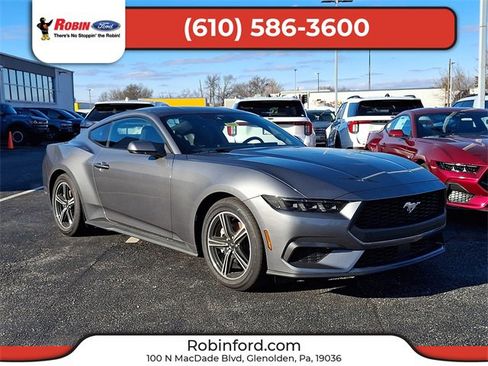 Used 2025 Ford Mustang Coupe image 1