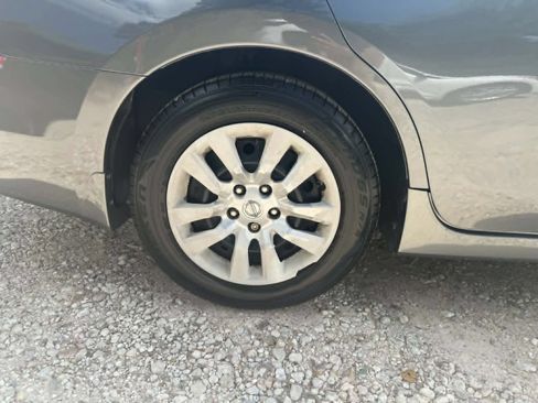 Used 2014 Nissan Altima 2.5 S FWD image 30