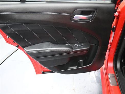 Used 2022 Dodge Charger R/T w/ Plus Group image 38