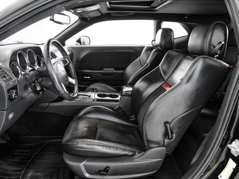 Used 2009 Dodge Challenger SRT8 image 27