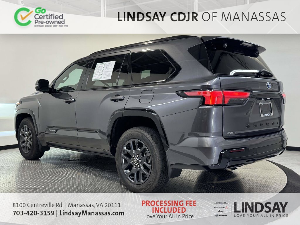 Used 2023 Toyota Sequoia Platinum AWD/4WD image 6