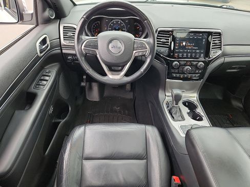 Used 2020 Jeep Grand Cherokee Limited image 11