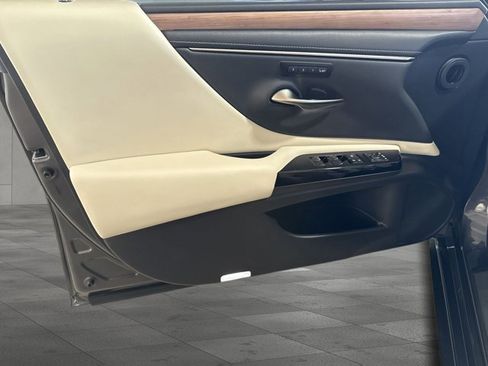 Certified 2023 Lexus ES 350 w/ Premium Package image 24