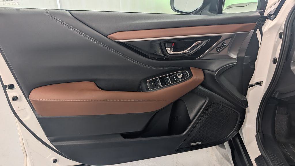Used 2021 Subaru Outback Touring XT AWD/4WD image 14