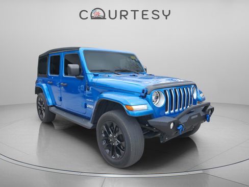 Certified 2021 Jeep Wrangler Unlimited Sahara image 5