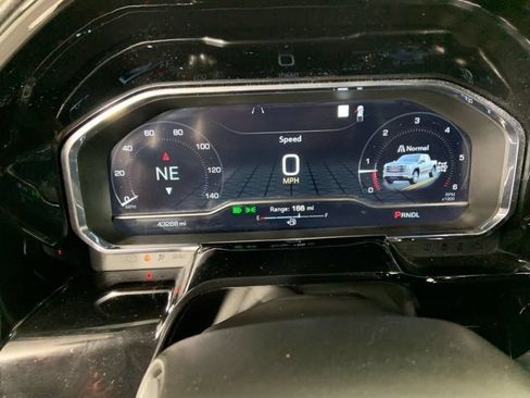 Used 2023 GMC Sierra 1500 Elevation AWD/4WD image 11