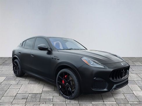 Used 2023 Maserati Grecale Modena image 1