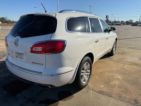 Used 2014 Buick Enclave Convenience image 3